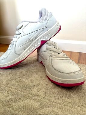 Fila Women's White Sneakers with Pink
